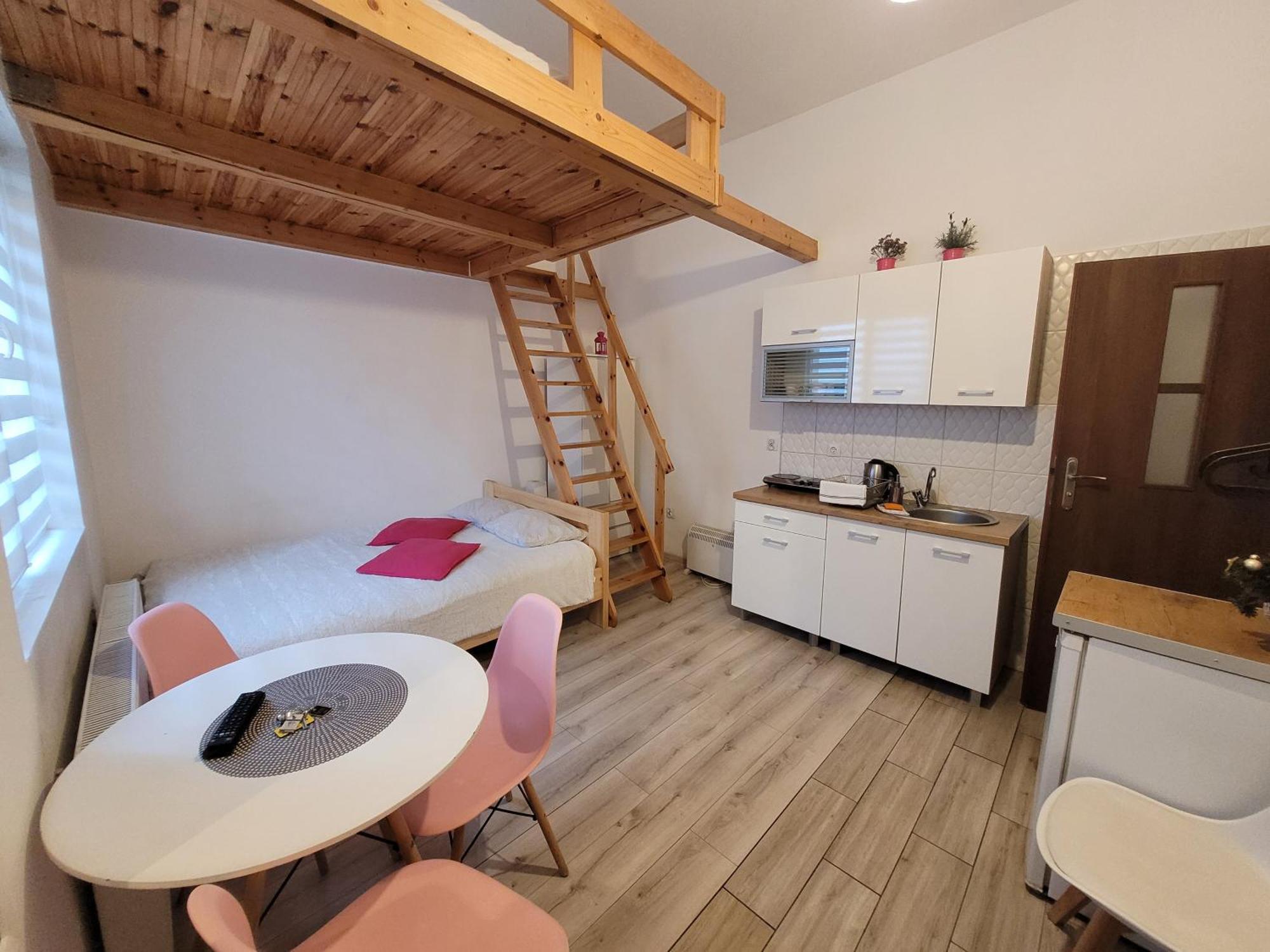 Willa Nad Potokiem Kudowa-Zdrój Exteriör bild